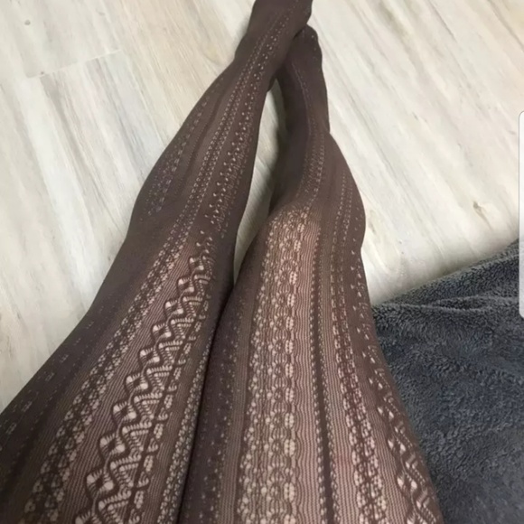 Black Lace Knit Tights - Picture 2 of 3